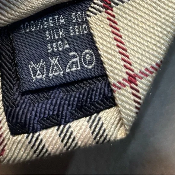 Burberry Beige and Black Checkered Tie - Picture 2 of 3